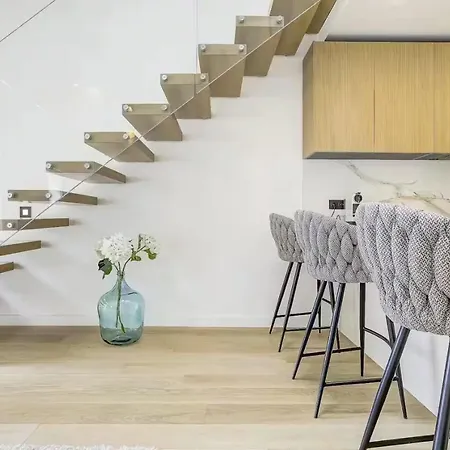 Read My Host Profile At Bottom Of Page Before Request # Luxury In # Appartement *