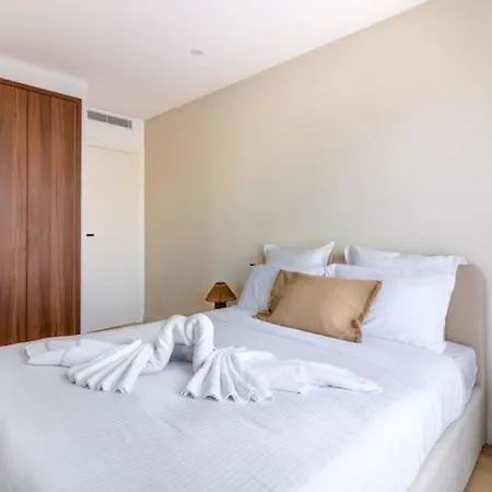 Read My Host Profile At Bottom Of Page Before Request # Luxury In #