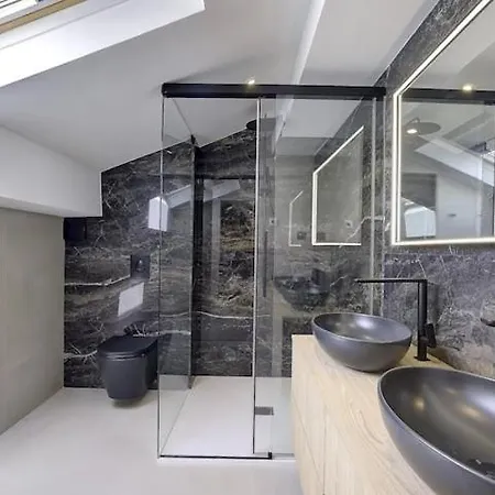 Read My Host Profile At Bottom Of Page Before Request # Luxury In #
